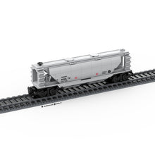 Load image into Gallery viewer, 2 Bay Smooth Covered Hopper Train Instructions